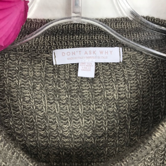 AEO Don’t Ask Why Front Cut-Out V-Neck Sweater OS - Picture 3 of 6